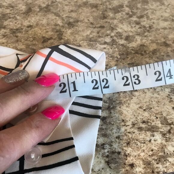 The Limited XS Long Sleeve Blouse - Picture 11 of 12